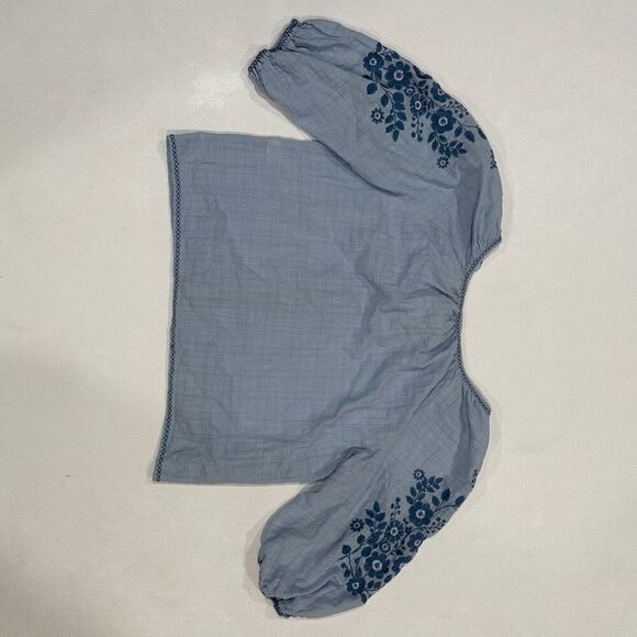 Max Studio London Blue Embroidered Peasant Blouse Women’s Size M - Picture 2 of 4